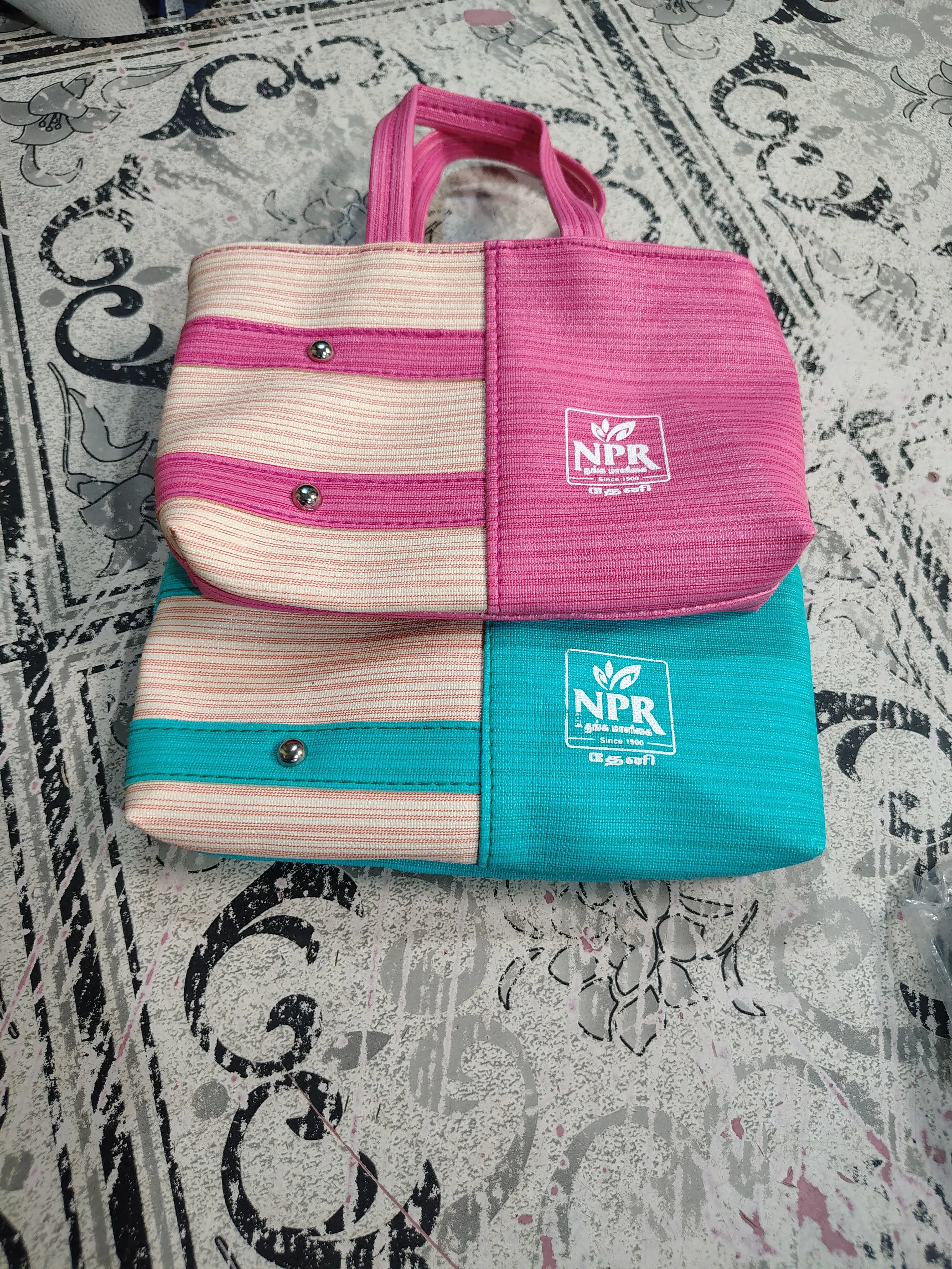 Ladies Purse Supplier